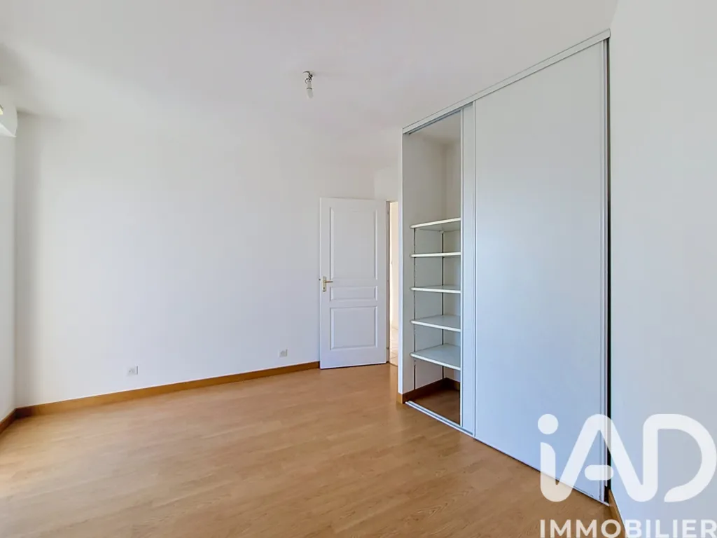 Chambres - Appartement T6/T7 avec Balcon Panoramique à Vertou