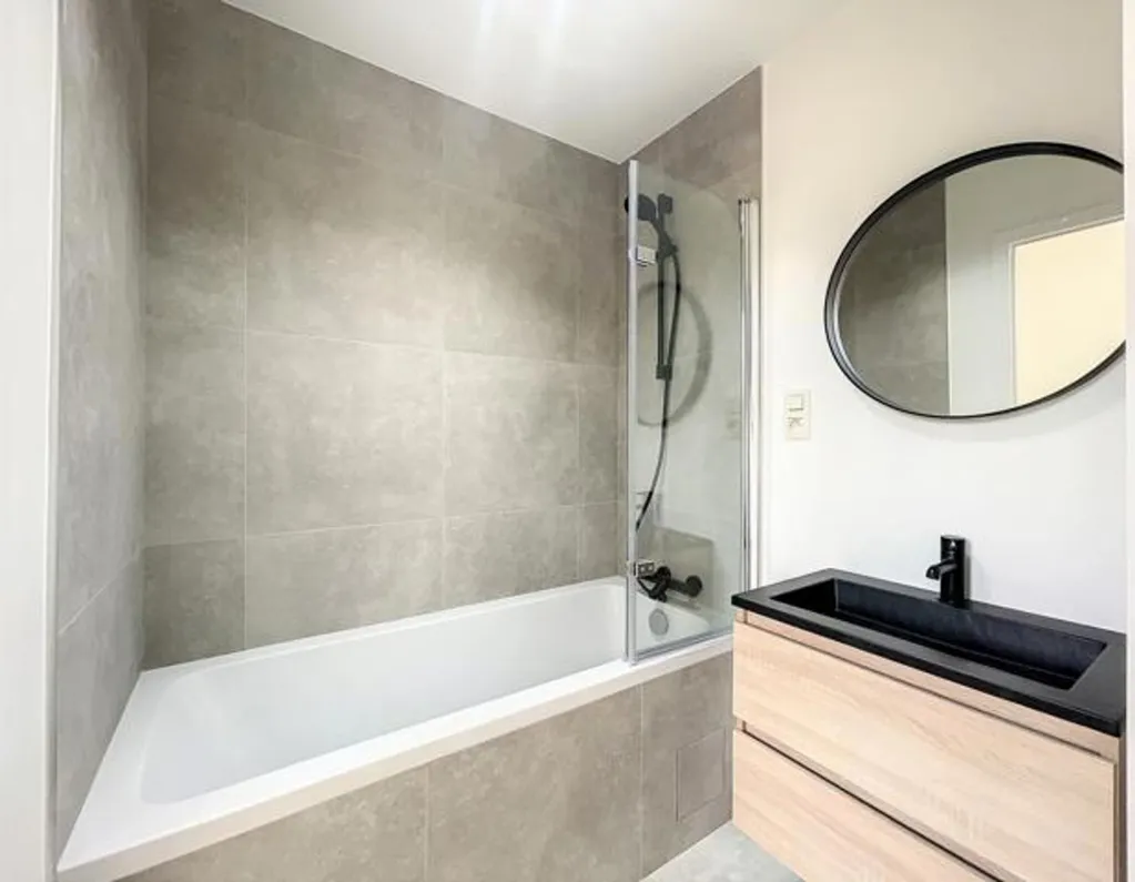 Salles de bain - Appartement à 1000 Bruxelles, Centre-Ville