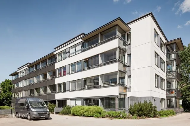 Välivaade - Apartment with Balcony in Tikkurila, Vantaa
