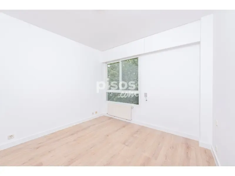 Toad - Modern Apartment with Pool in Canillas