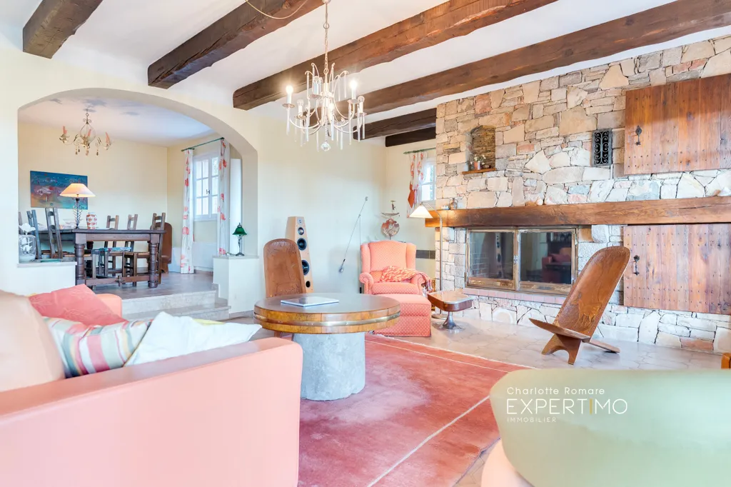 Séjour - Villa avec Piscine et Vue Panoramique au Val