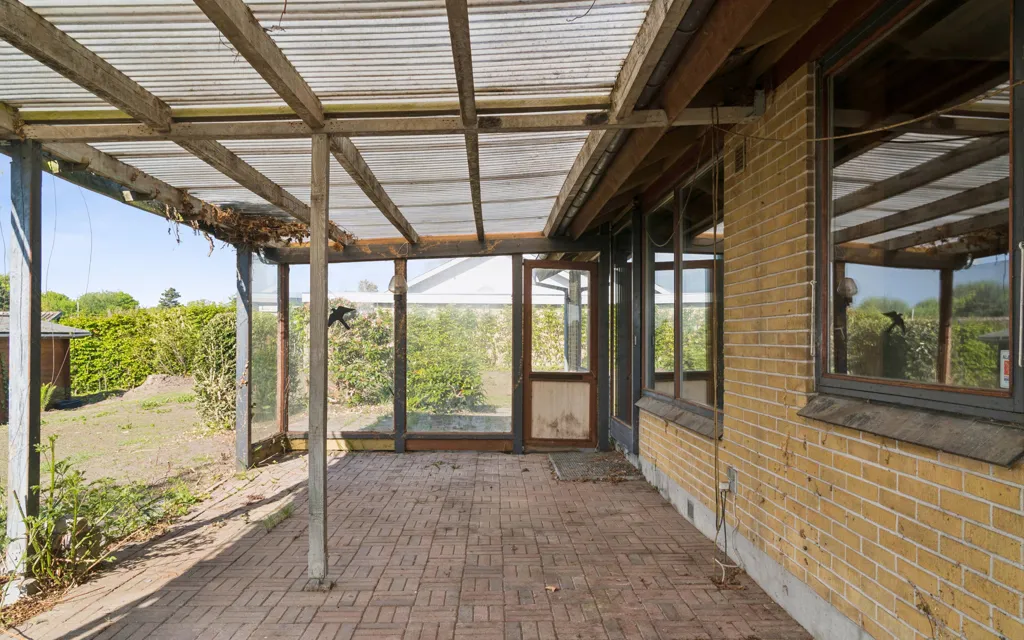 Terrasse - Classic 70s Villa with Garden in Beder