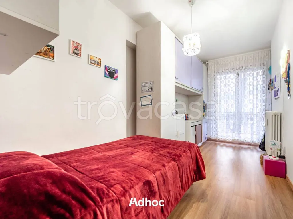Magamistoad - Spacious Apartment with Terrace in Fano