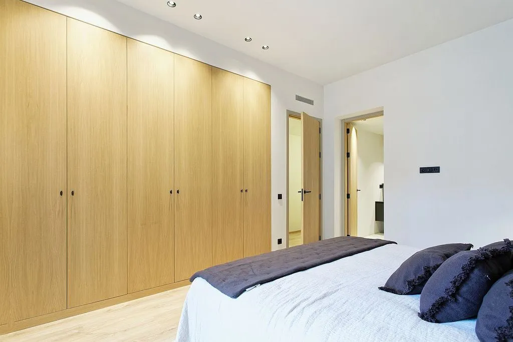 Chambres - Refurbished Flat in Modernist Building, Barcelona