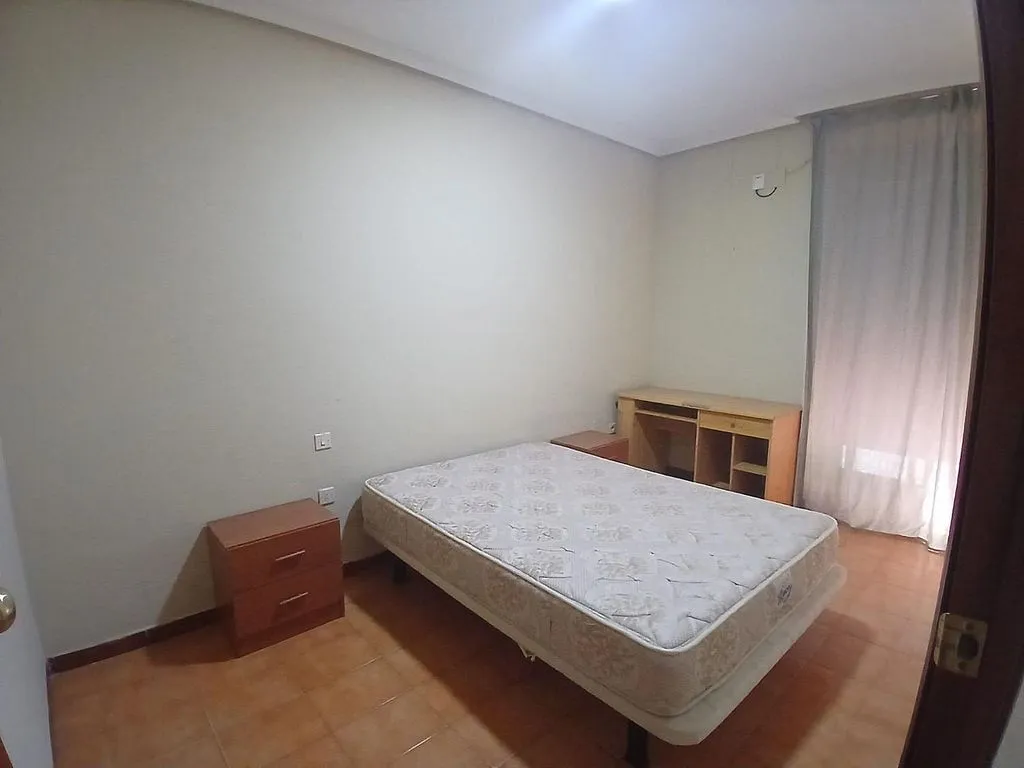 Bedrooms - Furnished Flat with Heating in Cáceres Centre