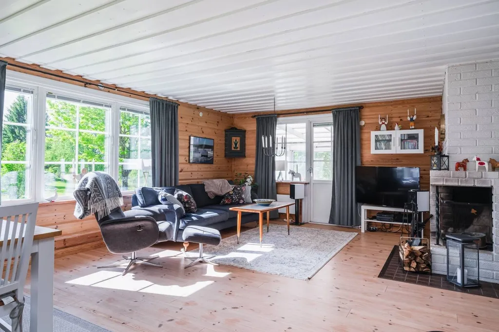 Elutuba - Villa with Open Plan and Garden in Årängen