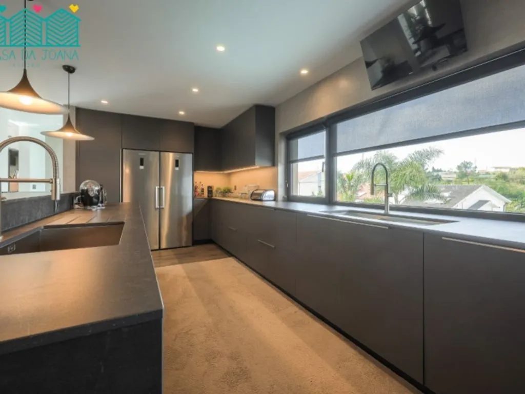 Kitchen - Luxury Villa with Pool in Azurva, Aveiro