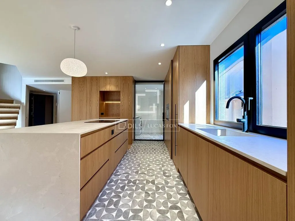 Cuisine - Luxury Duplex with Top-Floor Privacy in Alicante