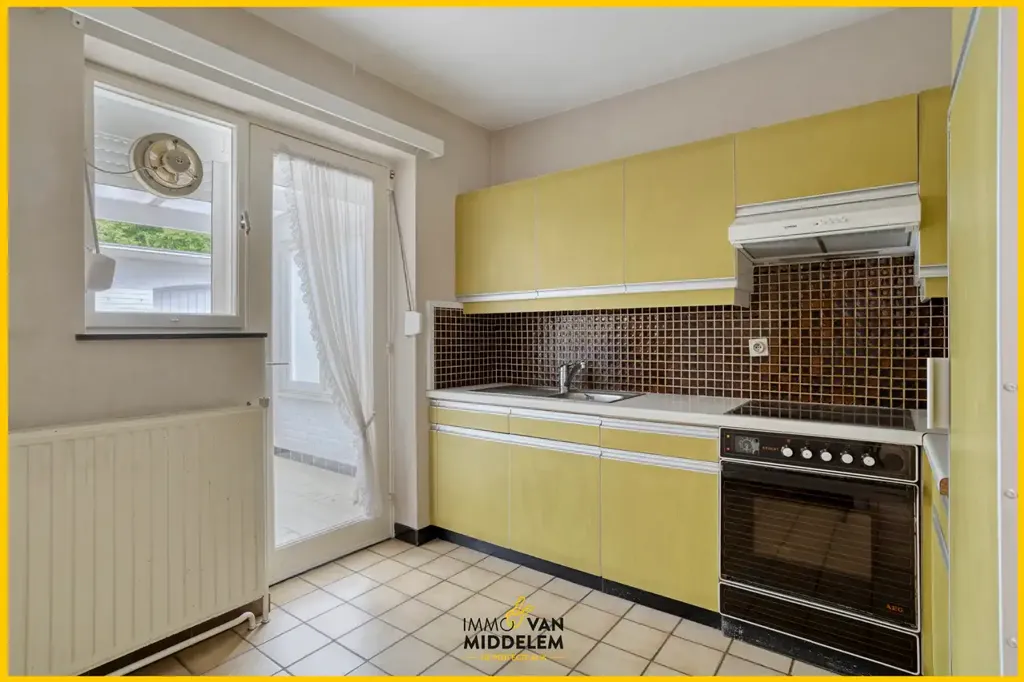Kitchen - Renovatable House with Garden in Ternat