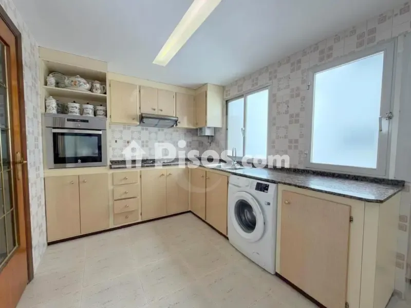 Cucina - Apartment with Garden Views in Valencia Centre
