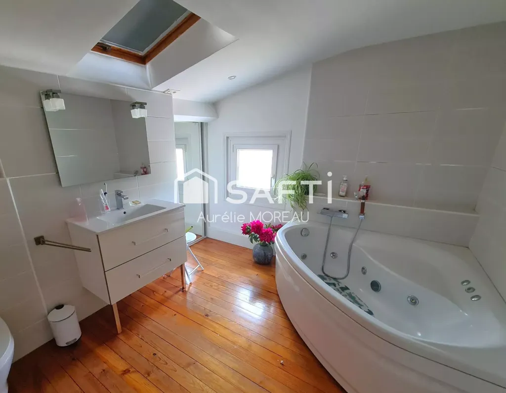 Vannitoad - Charming House with Pool in Libourne