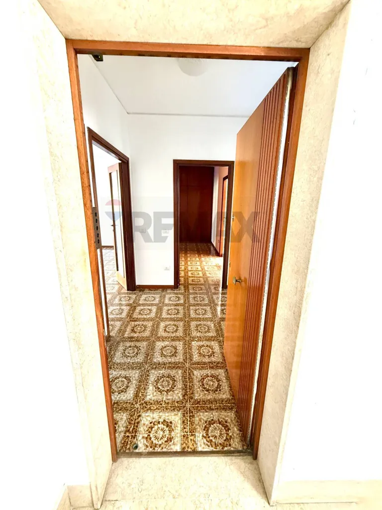 Ingresso - Spacious Apartment with Terrace in Prato