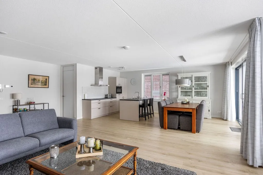 Séjour - Modern Apartment with Balcony in Sneek