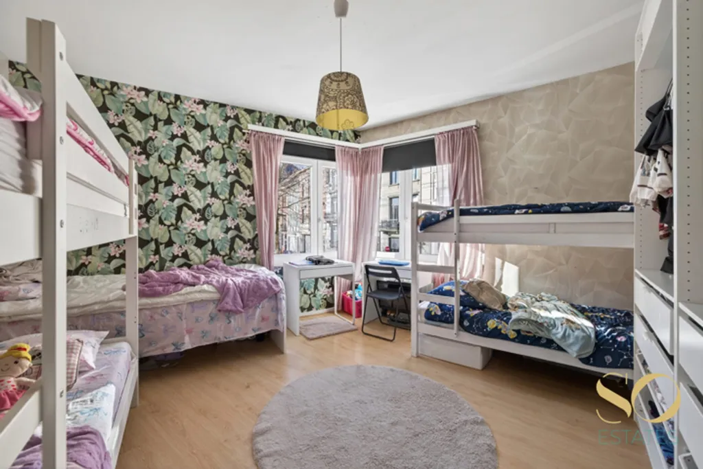 Chambres - Appartement avec Balcon à Laeken, Place Joseph-Benoit Willems