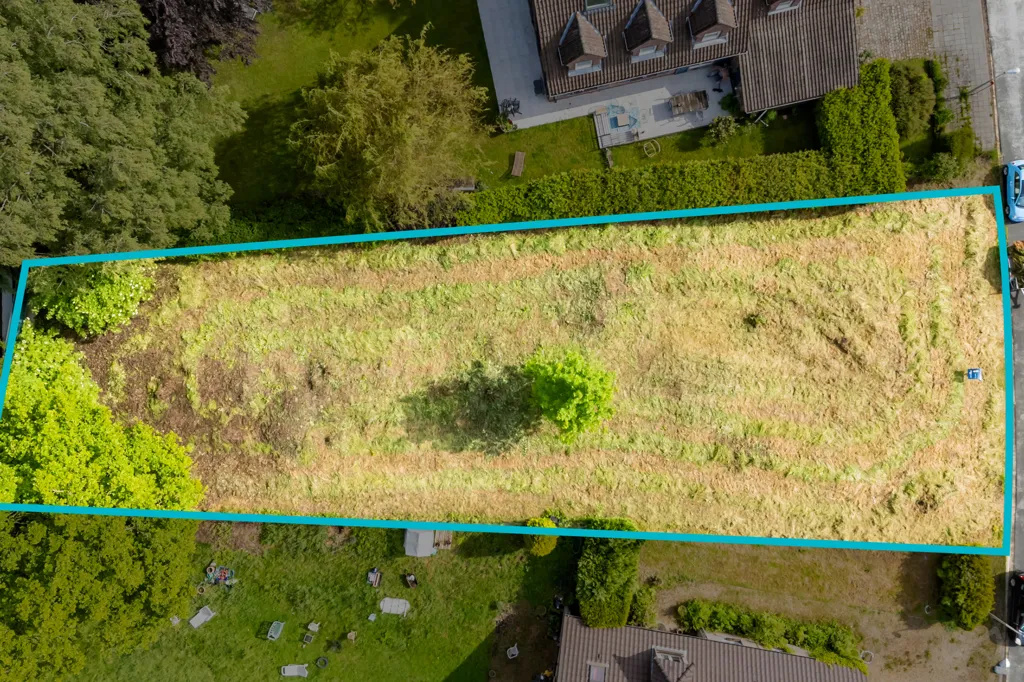 Õhuvaade - Building Plot with East-Facing Orientation in Bel-Air