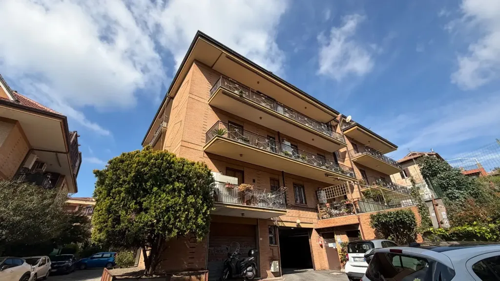 Esterno - Panoramic Trilocale with Balcony in Grottaferrata