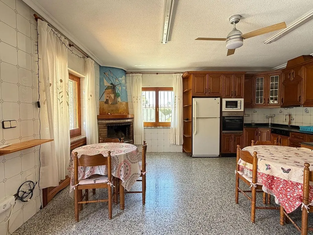 Söögituba - Chalet with Pool and Terrace in La Puebla