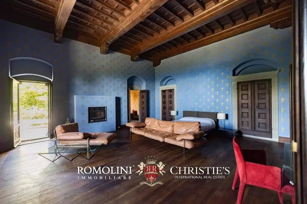 Séjour - Neo-Gothic Castle with Park in Reggello, Tuscany