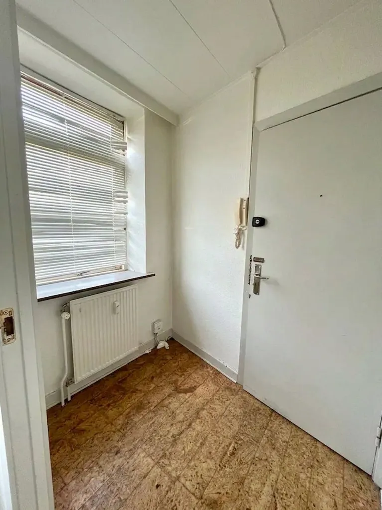 Esik - Modern 2-Bedroom Flat with Pets Allowed in Aarhus