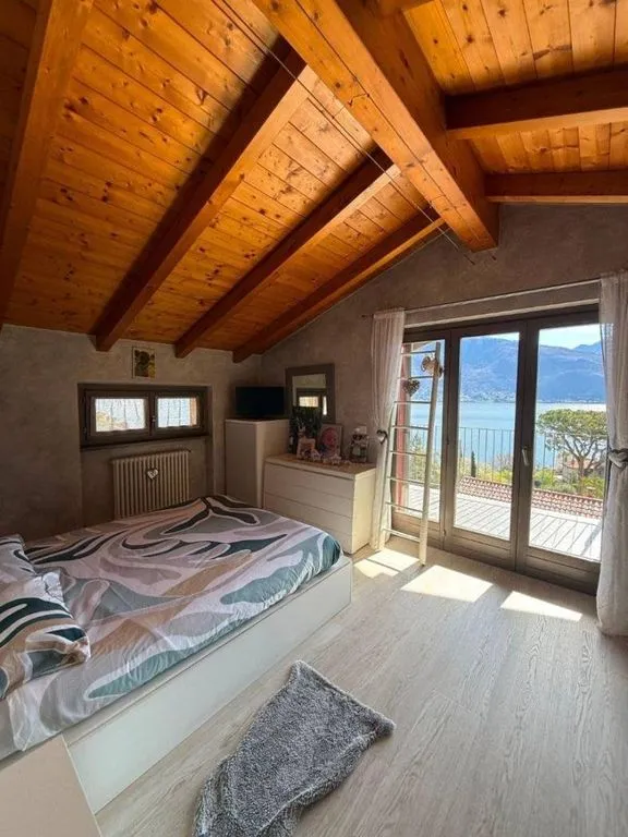 Magamistoad - Luxury Apartment with Lake View in Musso