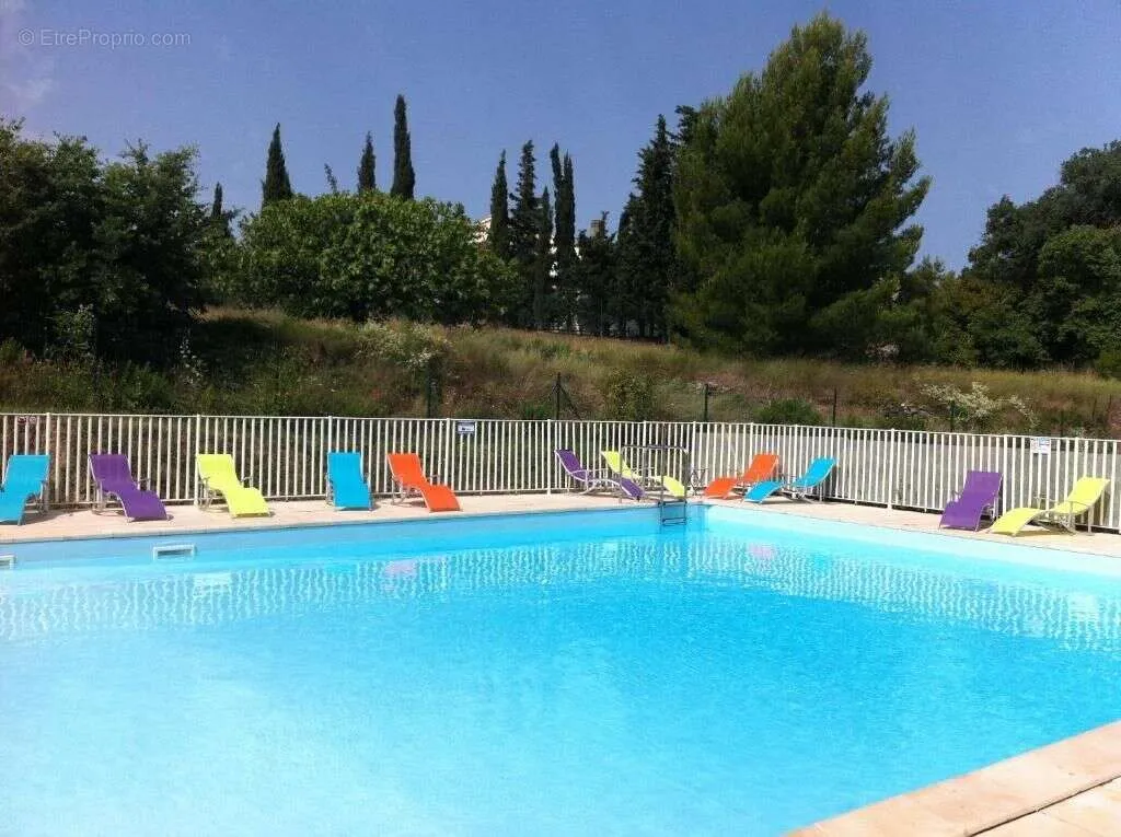 Bassein - Studio with Terrace in Six-Fours-les-Plages
