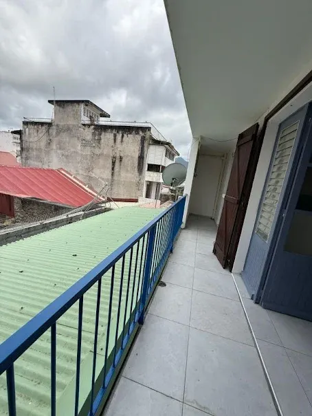 balcony
