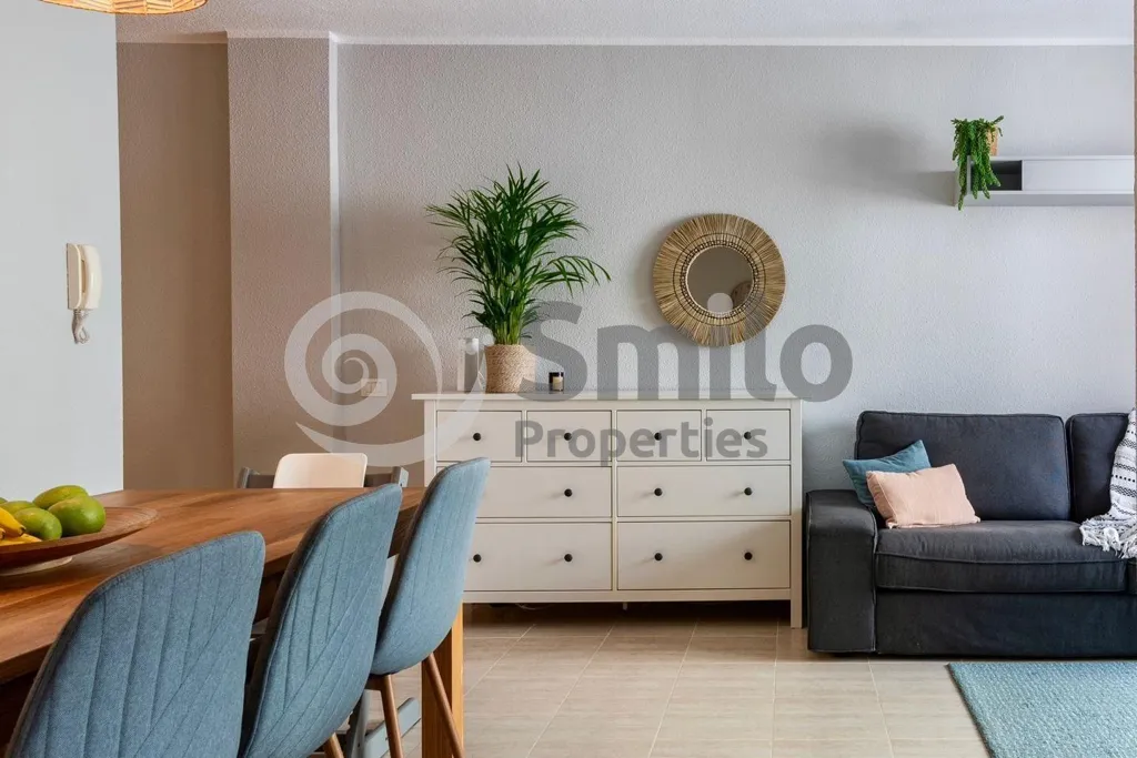 Séjour - Furnished Flat with Balcony in El Médano