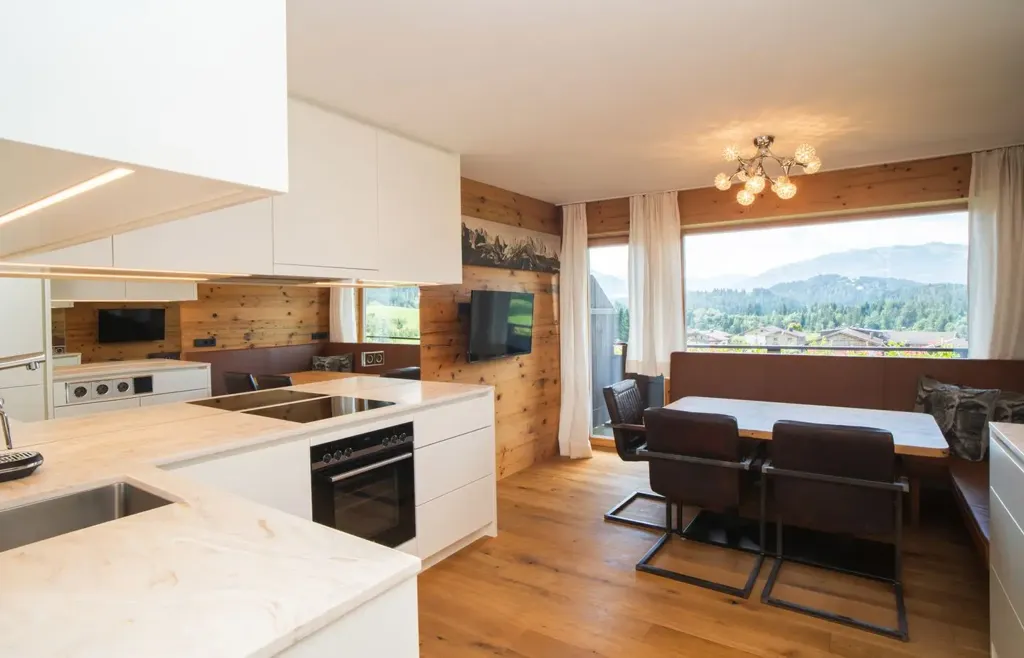 Cuisine - Modern Penthouse with Panoramic View in Going