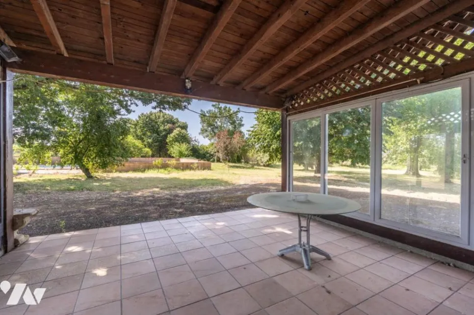 Terrasse - Ferme Lauragaise avec Piscine à Belberaud