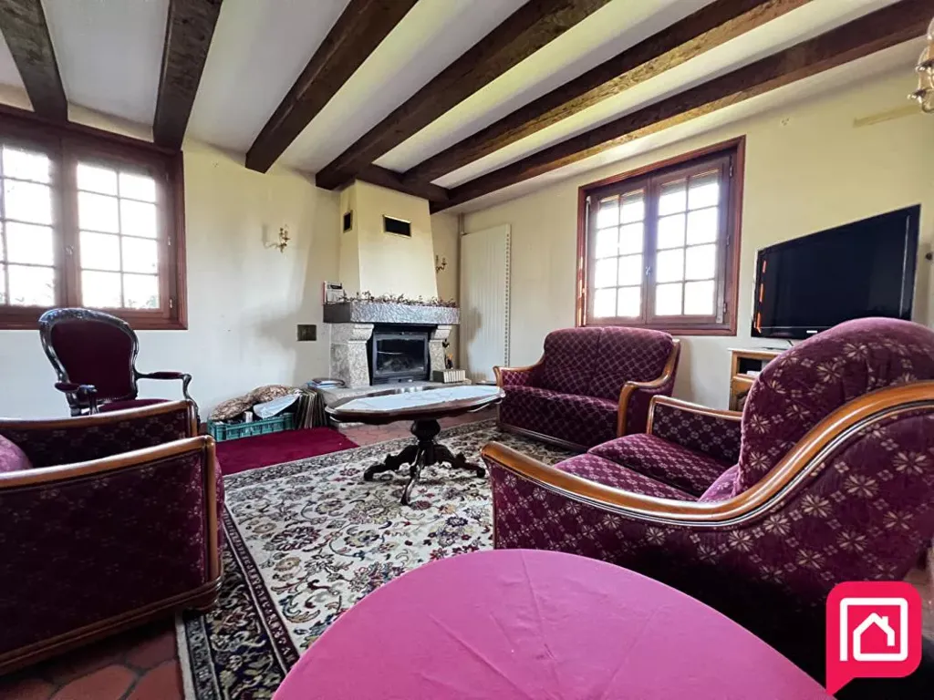 Elutuba - Traditional House with Large Garden in Plessé