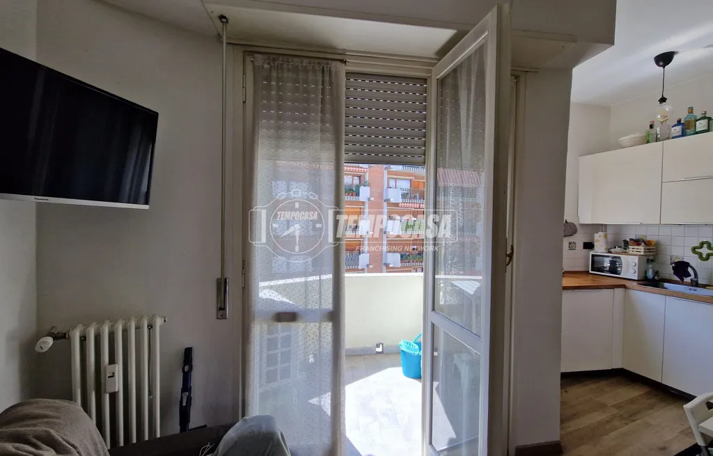 Köök - Rearranged Studio with Balcony in Turin