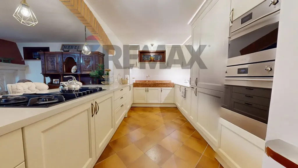 Cuisine - Prestigious Villa with Terrace in Caldogno