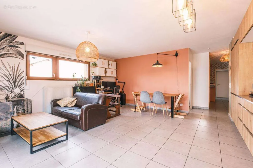 Soggiorno - Atypical Flat with Balcony in Grenoble