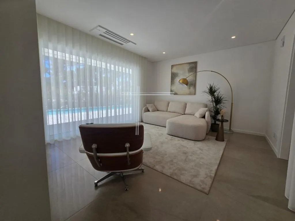 Elutuba - 5-Bedroom Detached House with Pool in Herdade da Aroeira