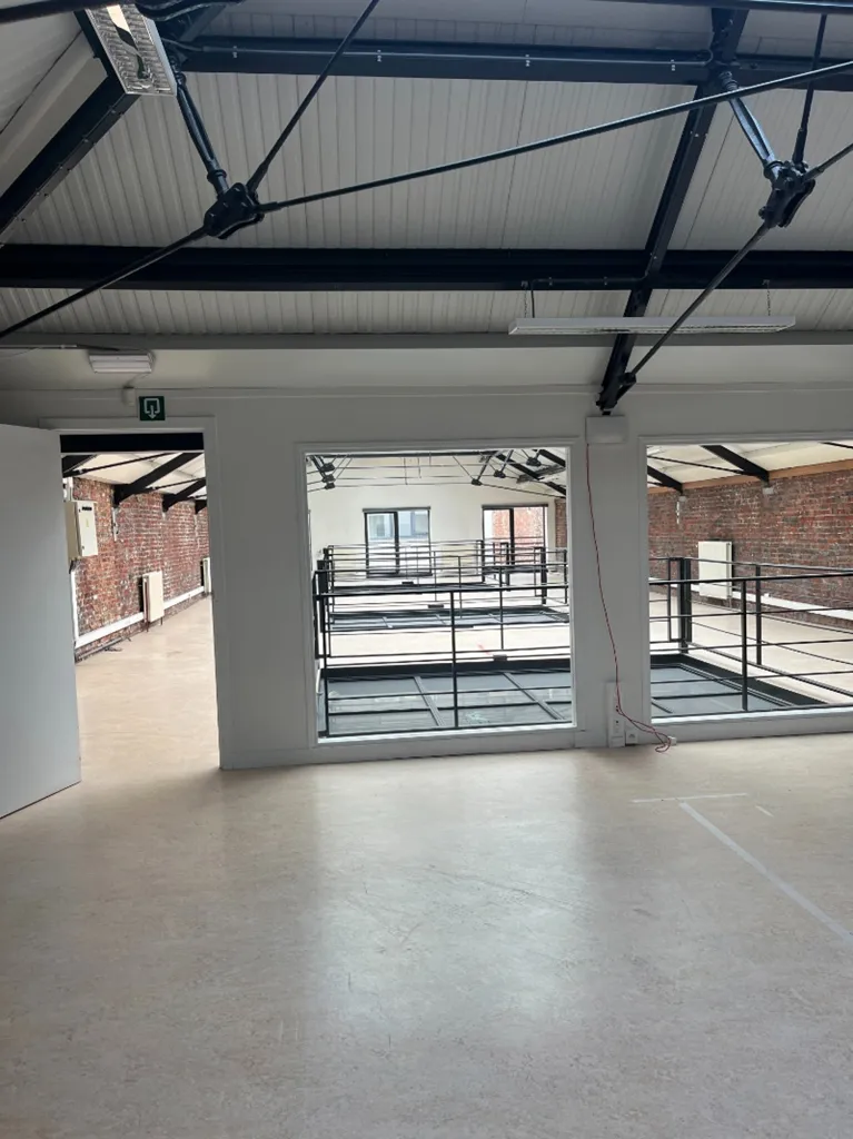 Pièces - Espace de Bureau avec Meeting Rooms à Bruxelles