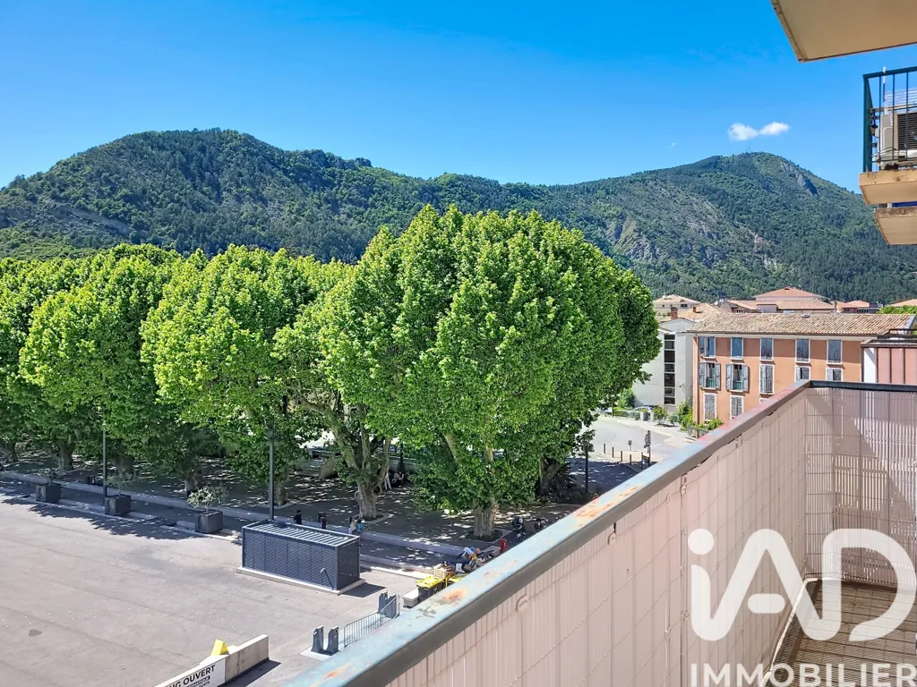 Balcon - Appartement Rénové avec Balcons à Digne-les-Bains