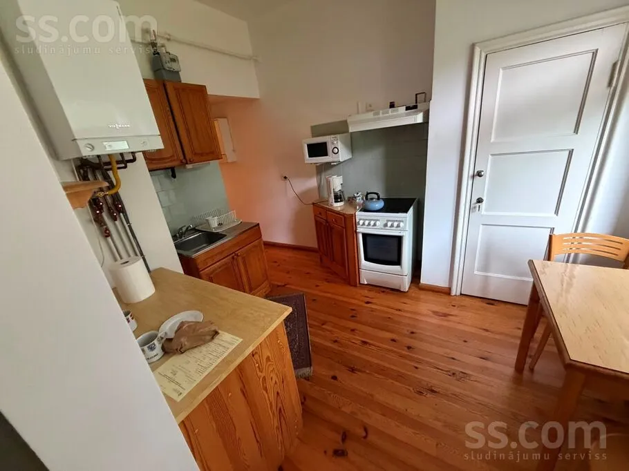 Köök - Historic Flat with Balcony in Āgenskalns, Riga