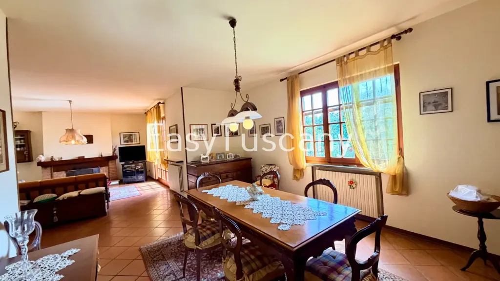 Salle à manger - Villa with Olive Grove in Montecarlo