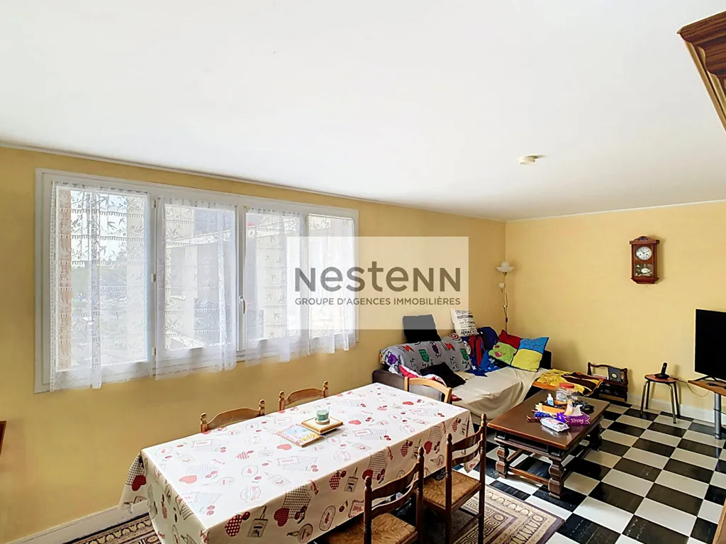 Sala da pranzo - 4-Piece Apartment with Balcony in Eaubonne