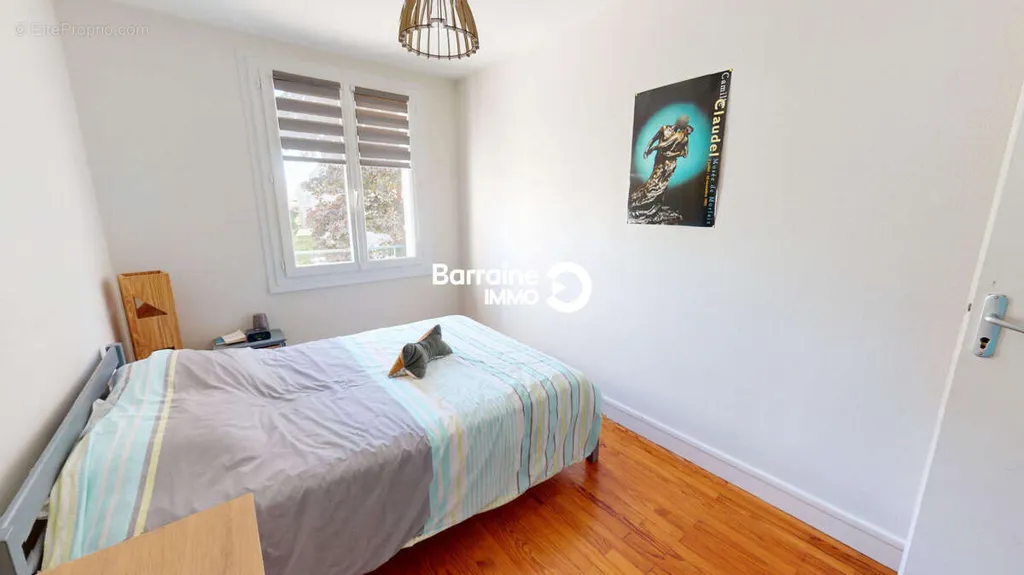 Chambres - Appartement Lumineux 4 Pièces à Morlaix