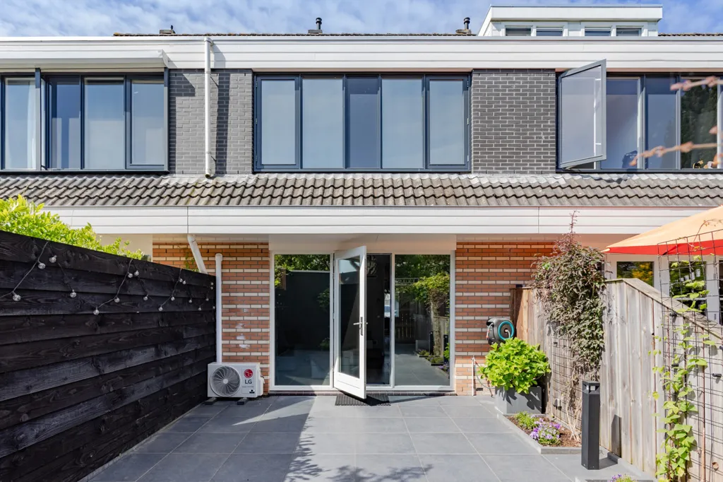 Exterior - Modernised House with Garden in Hoorn