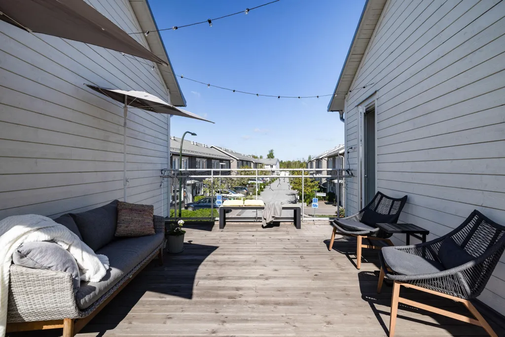 Balcon - Co-op House with Central Location in Vega