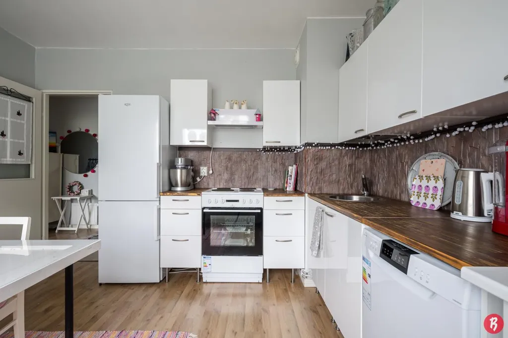 Cuisine - Spacious Duplex with Balcony near Kannus Centre