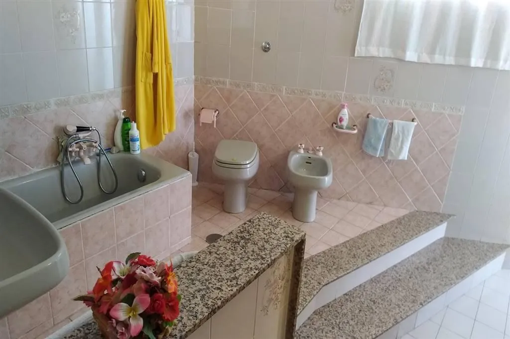 Bagni - Apartment with Balcony in Mendicino