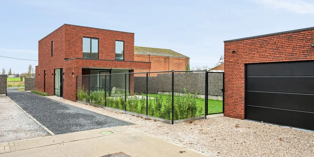 Extérieur - Maison Neuve avec Terrasse et Jardin à Langemark