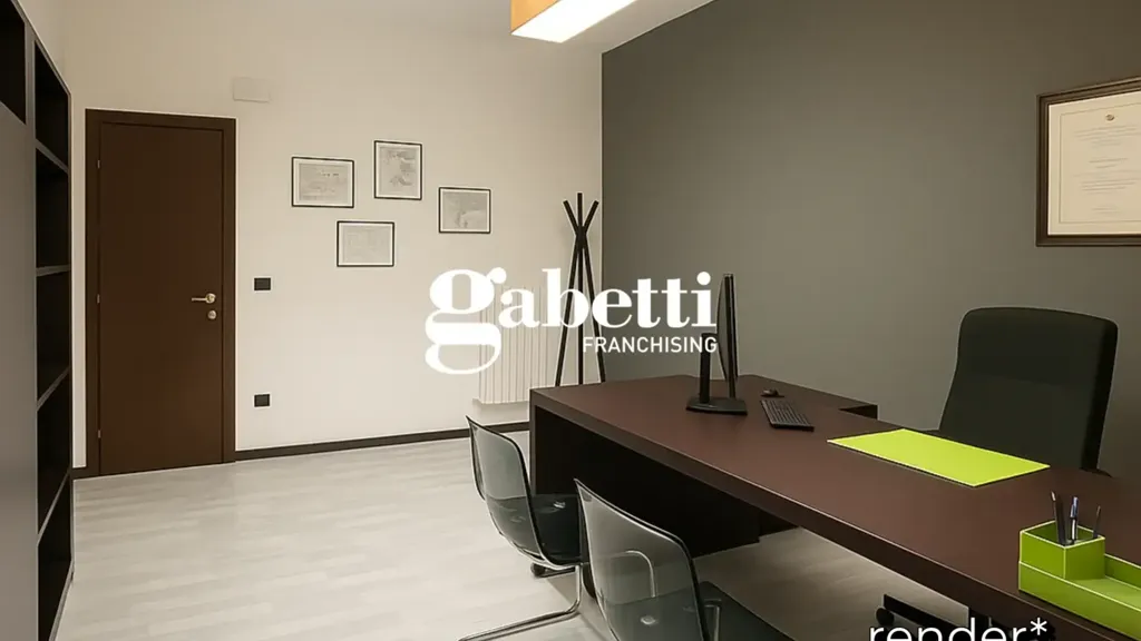 Kabinet - Income-Generating Flat with Balcony in Pompeii