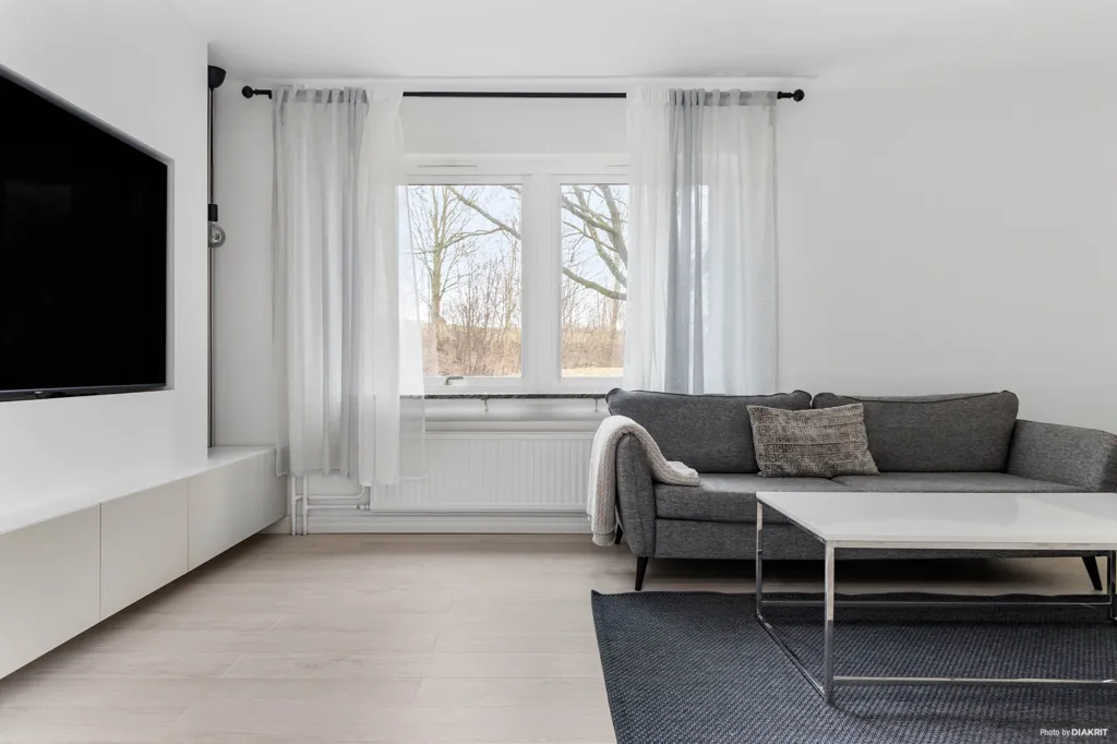 Séjour - Renovated Apartment with Balcony in Åstorp