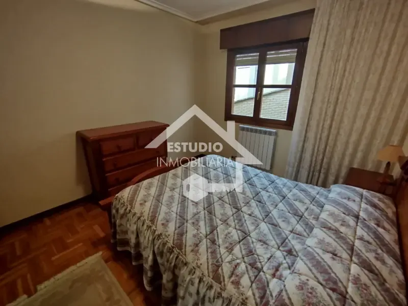 Camere da letto - Central Flat with Parking in Viana