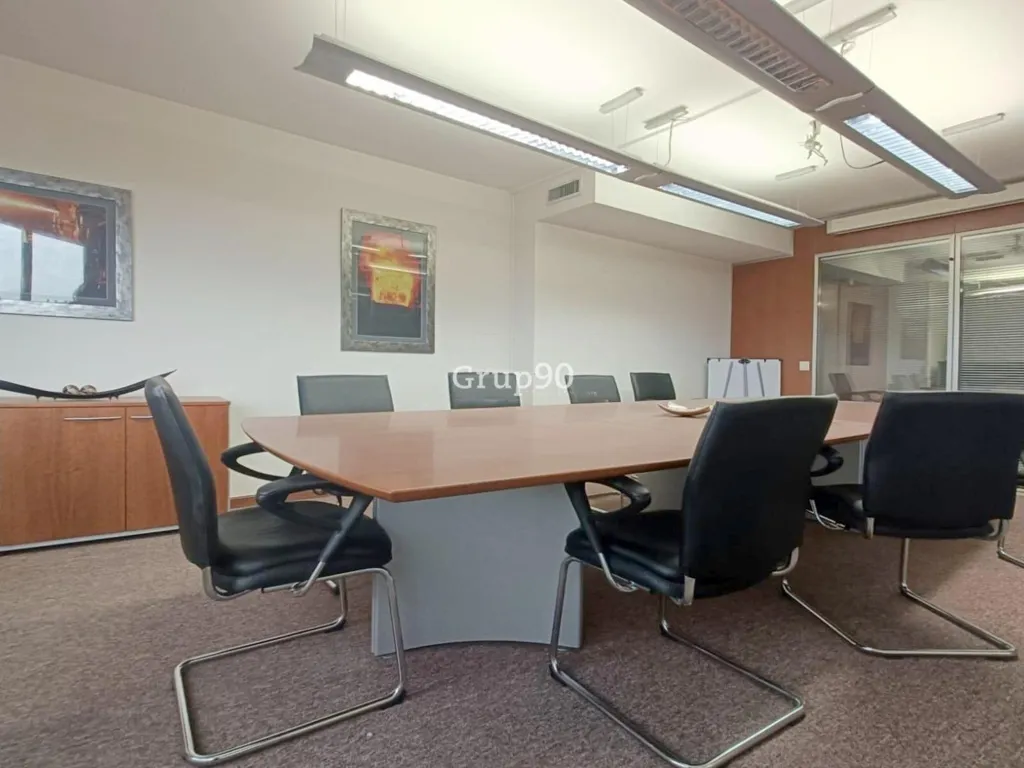 Kabinet - Office with Reception in Lleida's Euroforum
