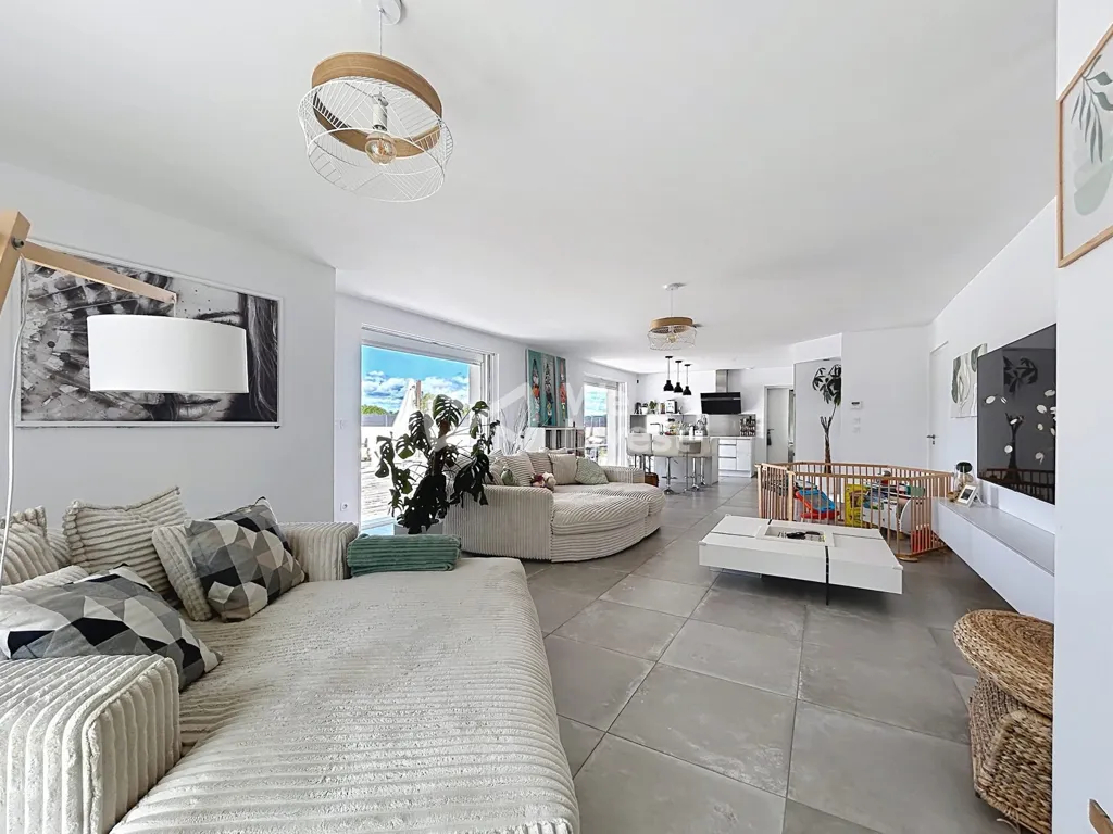 Soggiorno - Luxury Villa with Pool in Saint-Aunès